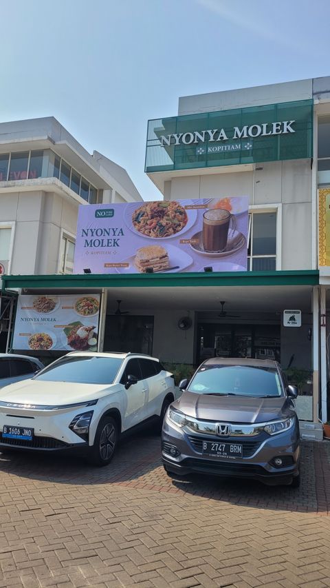 Nyonya Molek Kopitiam