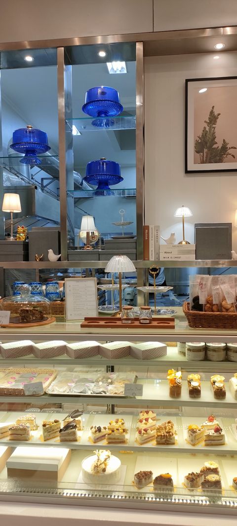 Lady Eve Patisserie - Gading Serpong