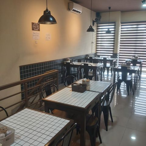 Uncle Lui - Gading Serpong