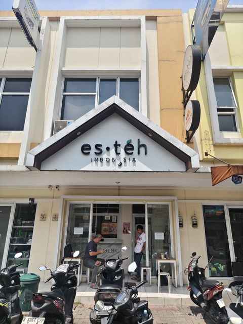 Esteh Indonesia Pisa Grande Paramount Serpong
