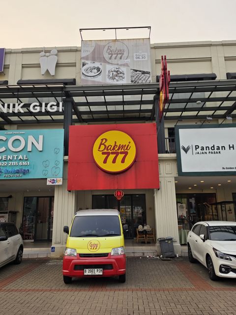 Bakmi 777 Gading Serpong