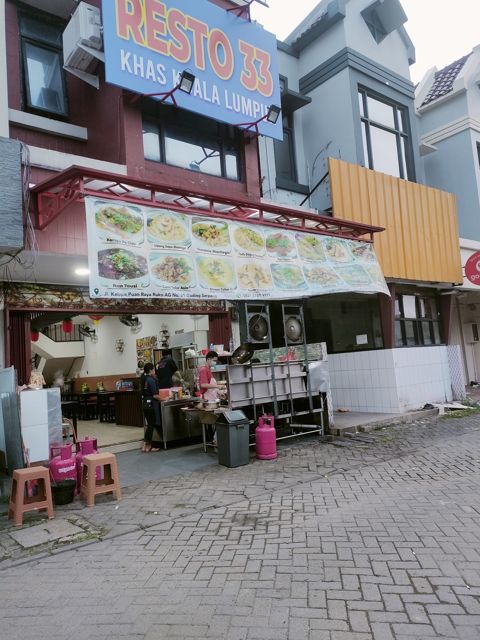 Resto 33 Khas Kuala Lumpur Gading Serpong