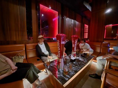 AS BAR & RESTO