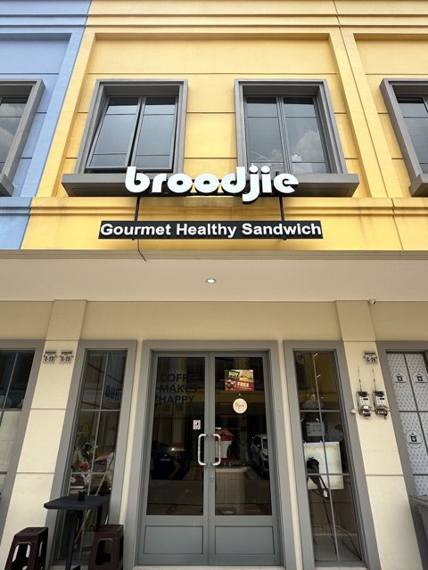 Broodjie Gading Serpong