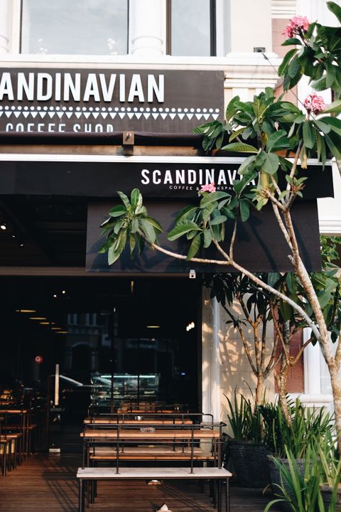 Scandinavian Coffee shop