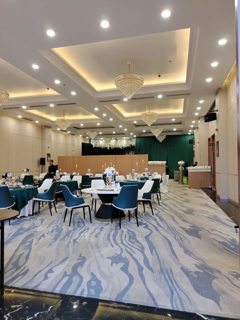 One Oriental Restaurant